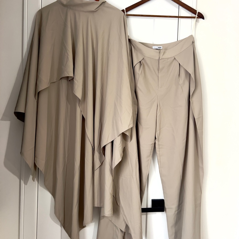 Fashion Nova Beige Women's 2pc Pant Set M - Taupe